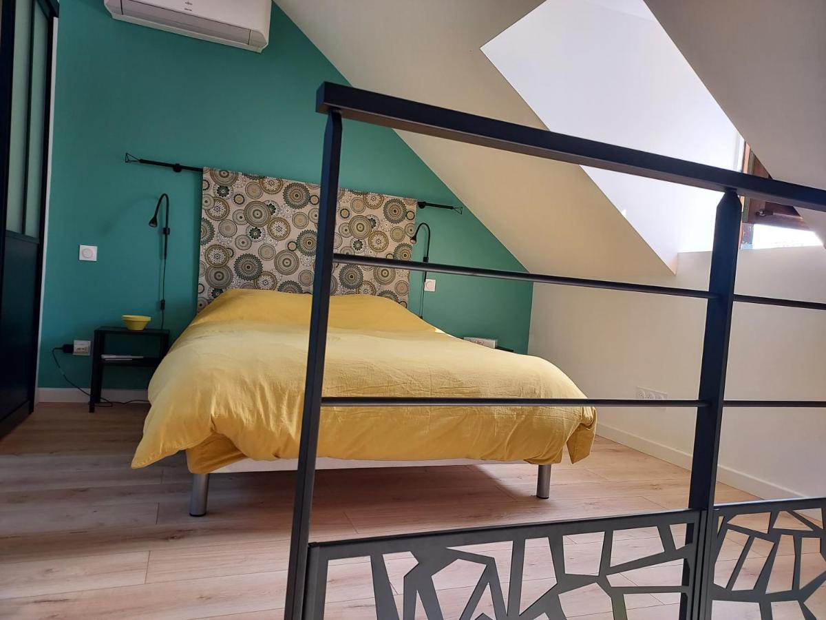 En Pleine Campagne, Proche Du Mans - Chambre D'Hotes Fillé エクステリア 写真