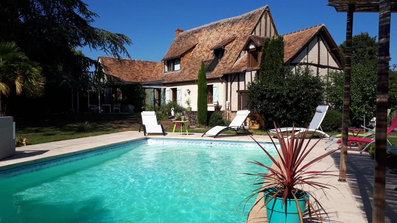 En Pleine Campagne, Proche Du Mans - Chambre D'Hotes Fillé エクステリア 写真
